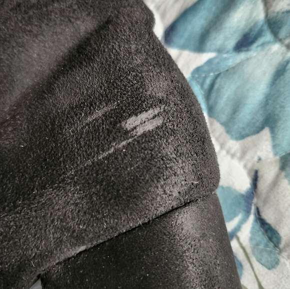 Cuffed knee-high boots - Picture 3 of 5